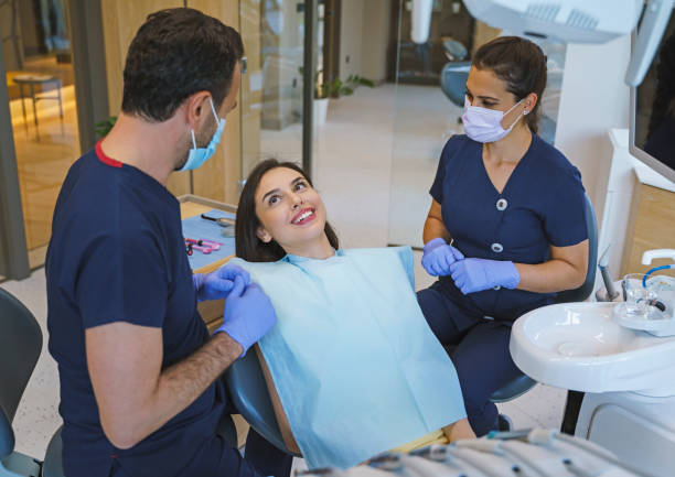 Best Veneers and Lumineers  in Center Hill, FL